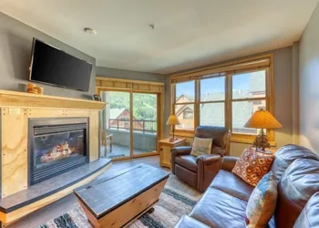 1 Bedroom Mountain Condo in River Run Village with Beautiful Mountain Views and Walking Distance to Ski hotel thumbnail 5