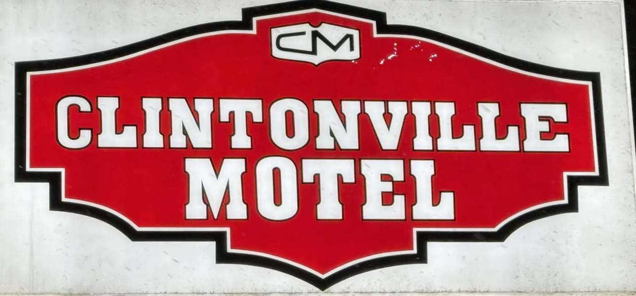Clintonville Motel hotel detail image 2