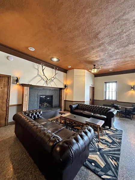 The Lodge Luxury Suites hotel detail image 6