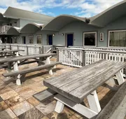Blue Wave Inn hotel detail image 3