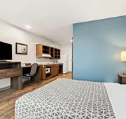 Woodspring Suites Denver Commerce City hotel detail image 7