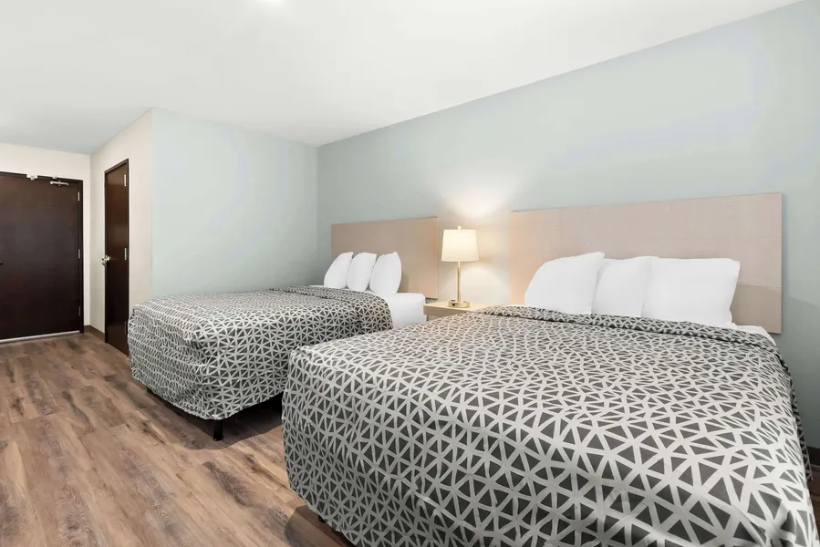 Woodspring Suites Savannah West Chatham Parkway hotel detail image 6