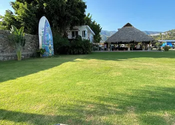 Punta Mirasol hotel thumbnail 2