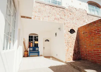 Boutique Hotel & Suites Hacienda Lord Twigg hotel thumbnail 2