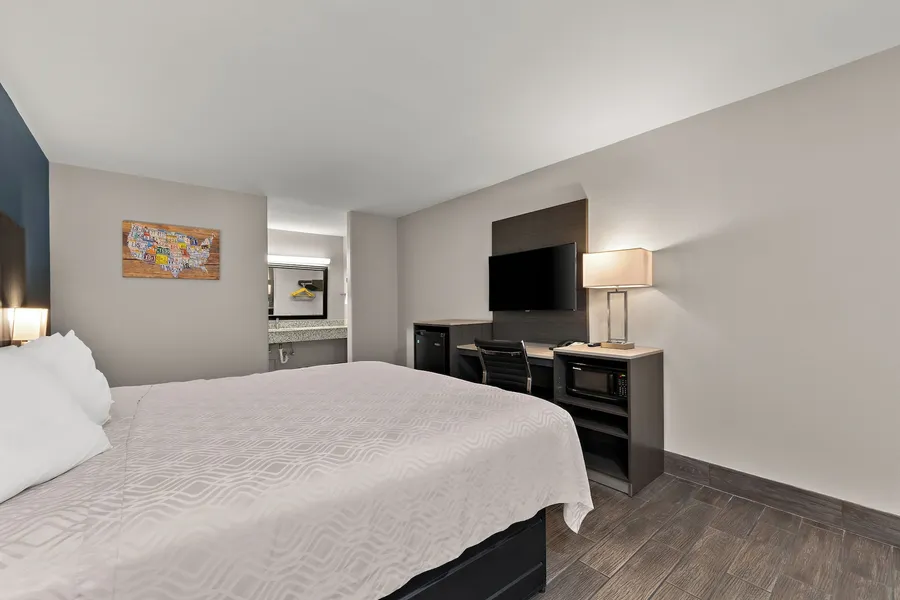 Econo Lodge Inn & Suites Laredo - Nuevo Laredo hotel detail image 6