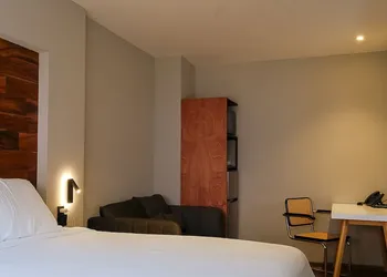 Casa Serenos hotel thumbnail 3