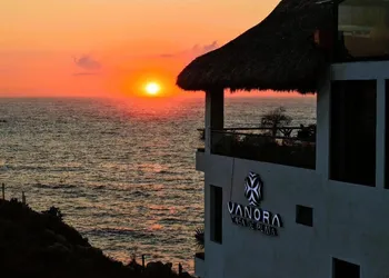 Casa Vanora hotel thumbnail 3