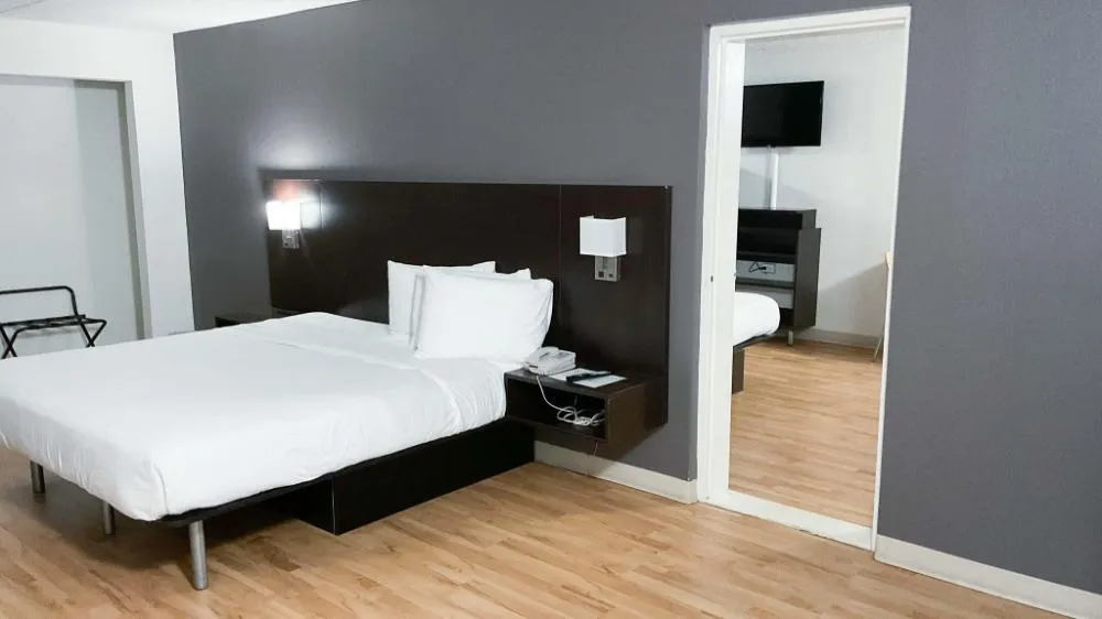 Studio 6 Extended Stay - Columbus, GA -Downtown hotel detail image 6