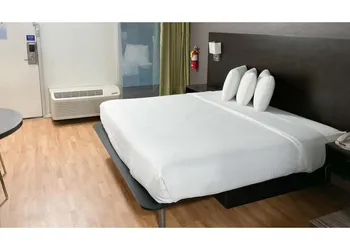 Studio 6 Extended Stay - Columbus, GA -Downtown hotel thumbnail 4