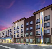 Tru by Hilton Norco Eastvale hotel detail image 4