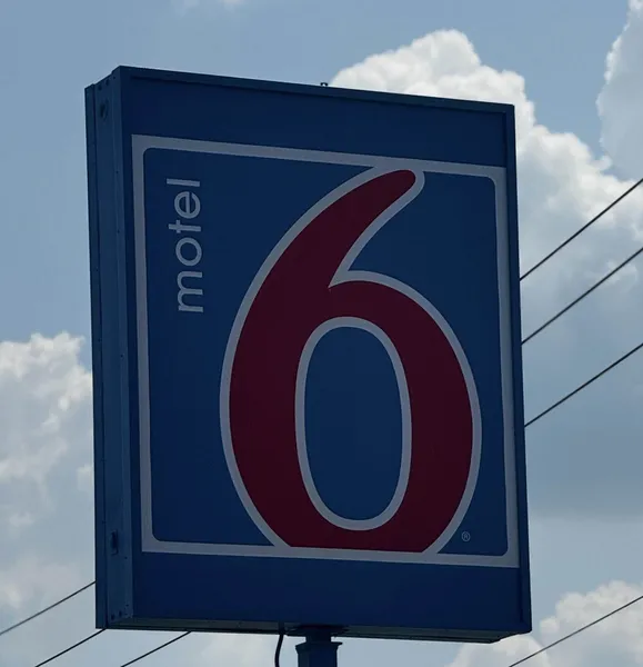 Motel 6 Richmond, KY – EKU Campus Area hotel detail image 2