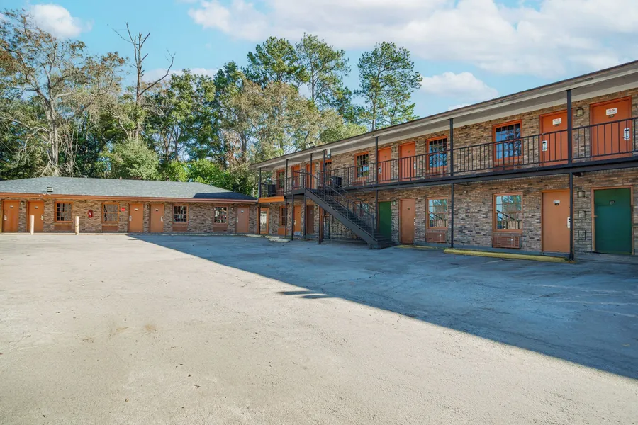 Southern Inn By OYO Walterboro I-95 hotel detail image 2