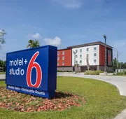 Motel 6 Gonzales, La - Baton Rouge/Geismar/Prairieville I-10 hotel detail image 3