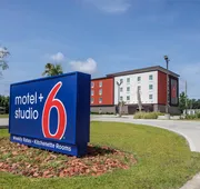 Studio 6 Gonzales, La - Baton Rouge/Geismar/Prairieville I-10 hotel detail image 3