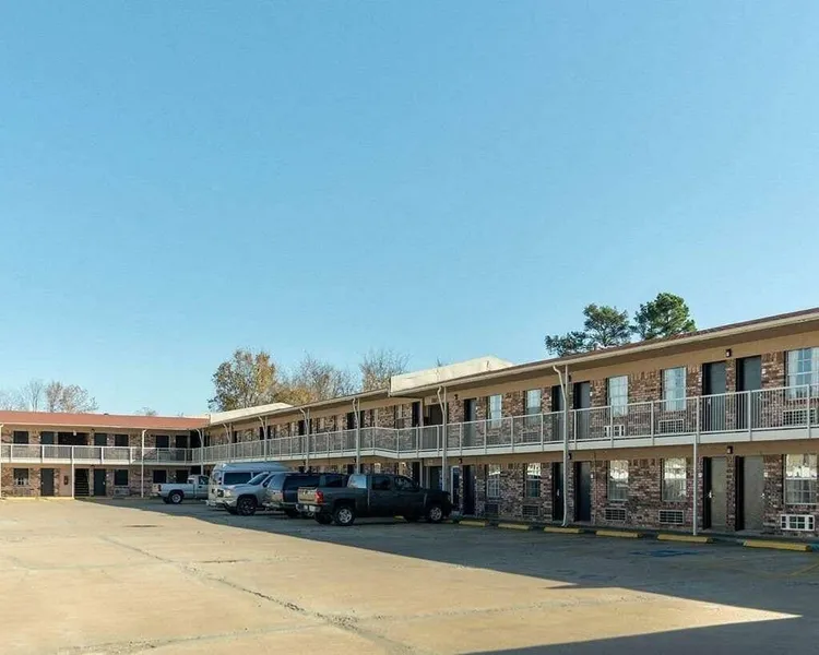 HomeStay Inn & Suites hotel detail image 2