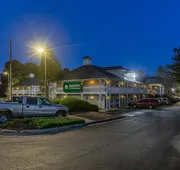 HomeTowne Studios by Red Roof Atlanta - Norcross South hotel detail image 4