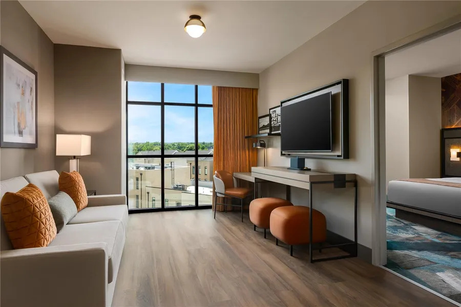 Hotel Avail Rogers, Tapestry Collection By Hilton hotel detail image 6