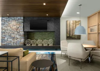 Fairfield by Marriott Inn & Suites Kokomo hotel thumbnail 4