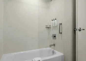 Fairfield by Marriott Inn & Suites Kokomo hotel thumbnail 7