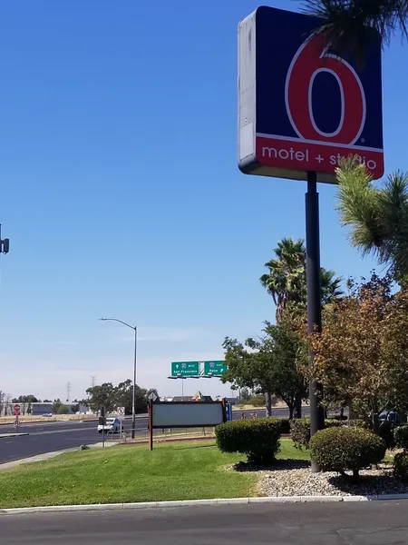 Motel 6 Sacramento, CA - Natomas & SMF Airport hotel detail image 2
