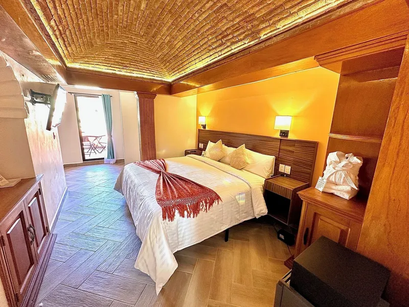 Suites del Jardin Principal hotel detail image 6