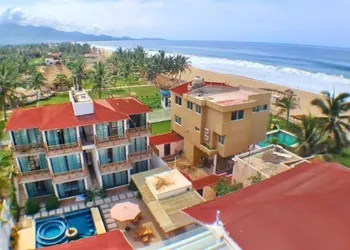 Hotel Casa Shula Acapulco hotel thumbnail 2