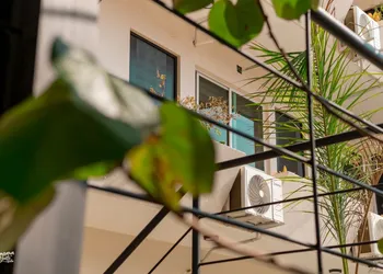 Hotel Guitarra Inn hotel thumbnail 3
