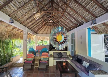 Ocean Oasis Hotel hotel thumbnail 5