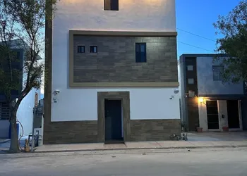 Suites Apodaca hotel thumbnail 2