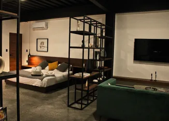 JR lofts hotel thumbnail 7