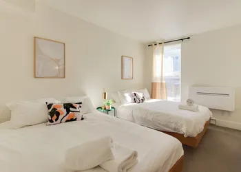 Hotel Aberdeen - Par Aneyro hotel thumbnail 4