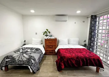La Perle Noire hotel thumbnail 5