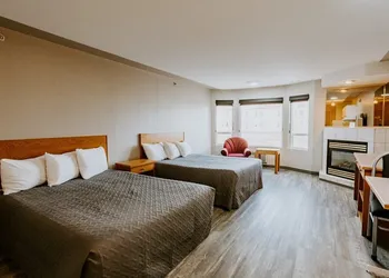 Western Budget Plus Grande Prairie 2 hotel thumbnail 3