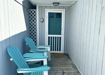 SandSpur Ocean Cottages hotel thumbnail 2