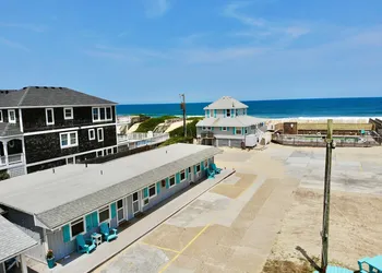 SandSpur Ocean Cottages hotel thumbnail 4