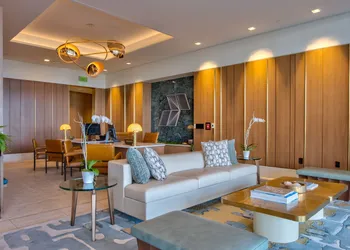 Real Select at the Ritz Carlton Residences, Waikiki Beach hotel thumbnail 5