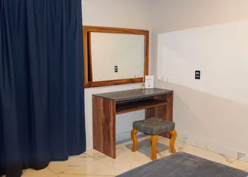 Quieto Hotel Suites hotel thumbnail 5