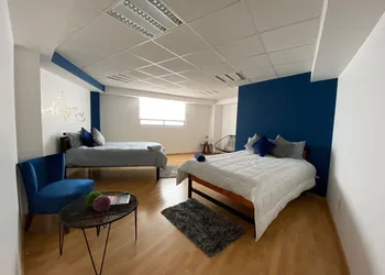 Tiny Rooms hotel thumbnail 5