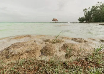 Mayan Playa Bacalar hotel thumbnail 8