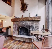 Rustic Mountain View 2Bedroom Condo- Lodge at Vail by RedAwning hotel detail image 4