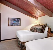 Rustic Mountain View 2Bedroom Condo- Lodge at Vail by RedAwning hotel detail image 7