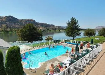 South Thompson Inn hotel thumbnail 2