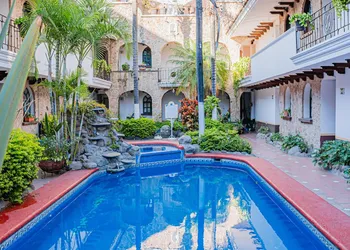 Hotel Zapotlan hotel thumbnail 3