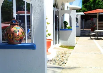 México Lindo hotel thumbnail 3