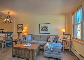 Cozy and Quaint 1 Bedroom Condo in the Heart of River Run Village hotel thumbnail 5