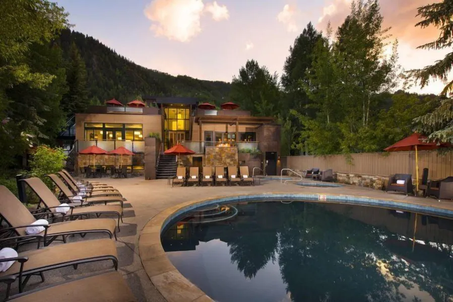 3 Bedroom Mountain Residence in the Heart of Aspen With Amenities Including Heated Pool, Hot Tubs, Game Room and Spa hotel detail image 2