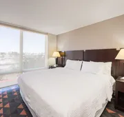 South Country Suites hotel detail image 3