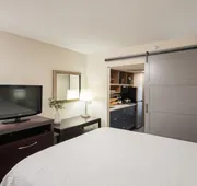 South Country Suites hotel detail image 4