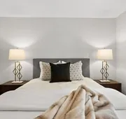 University Serenity Suites 15th hotel detail image 4