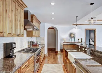 Platinum 3 Bedroom Vacation Rental in the Heart of Vail hotel thumbnail 8